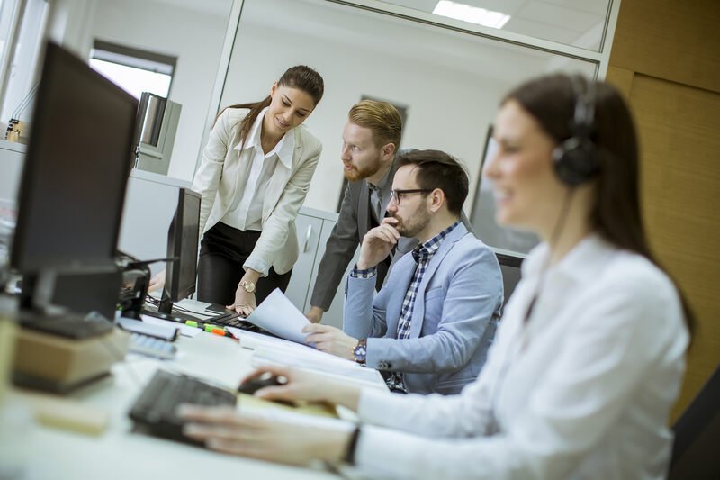 Como escolher o melhor software de controle de qualidade para call centers